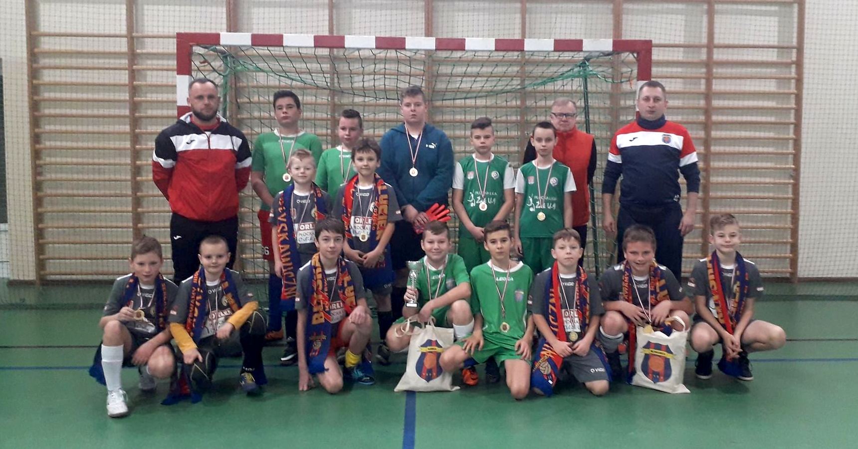 Turniej piłki nożnej „Wolni od używek – uzależnieni od sportu” [ZDJĘCIA+WYNIKI]