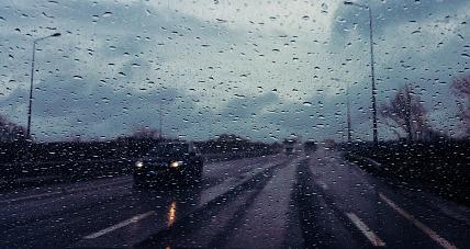 Uwaga Kierowcy! ślisko Na ...