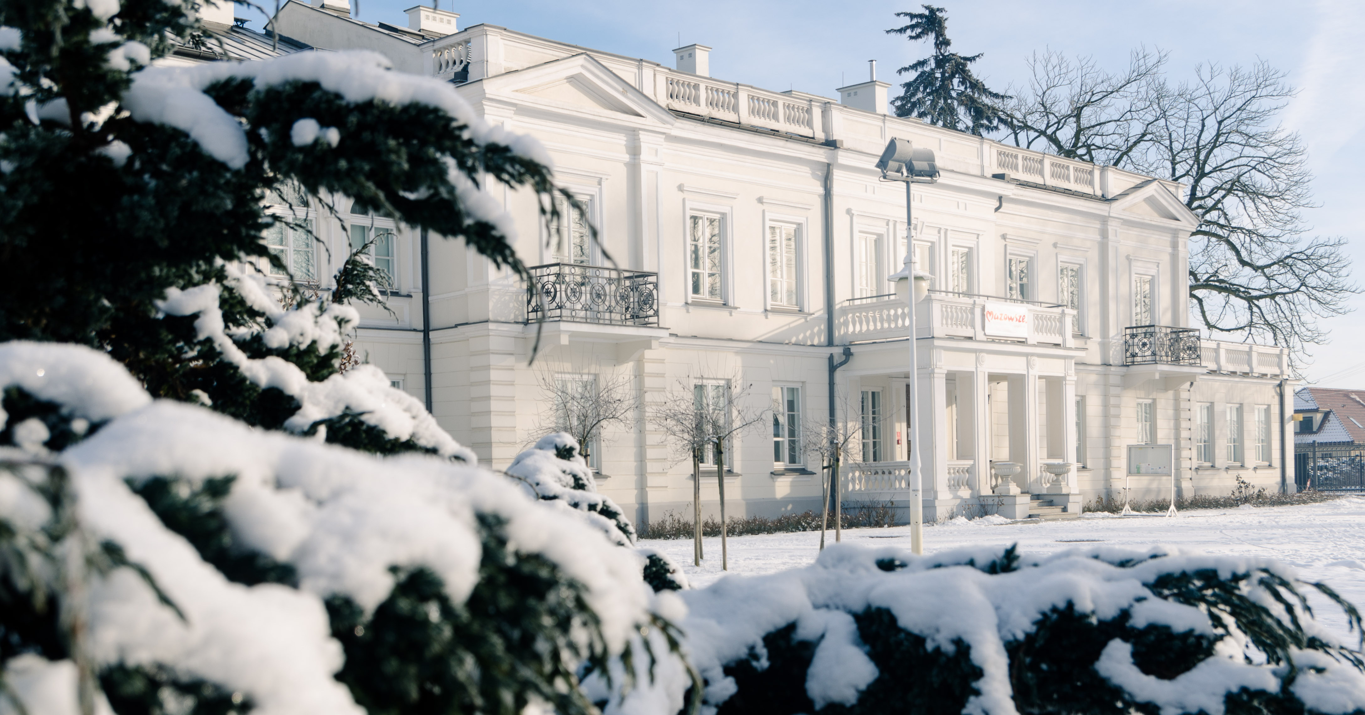 Tajemniczy tunel w sannickim pałacu [ZDJĘCIA]