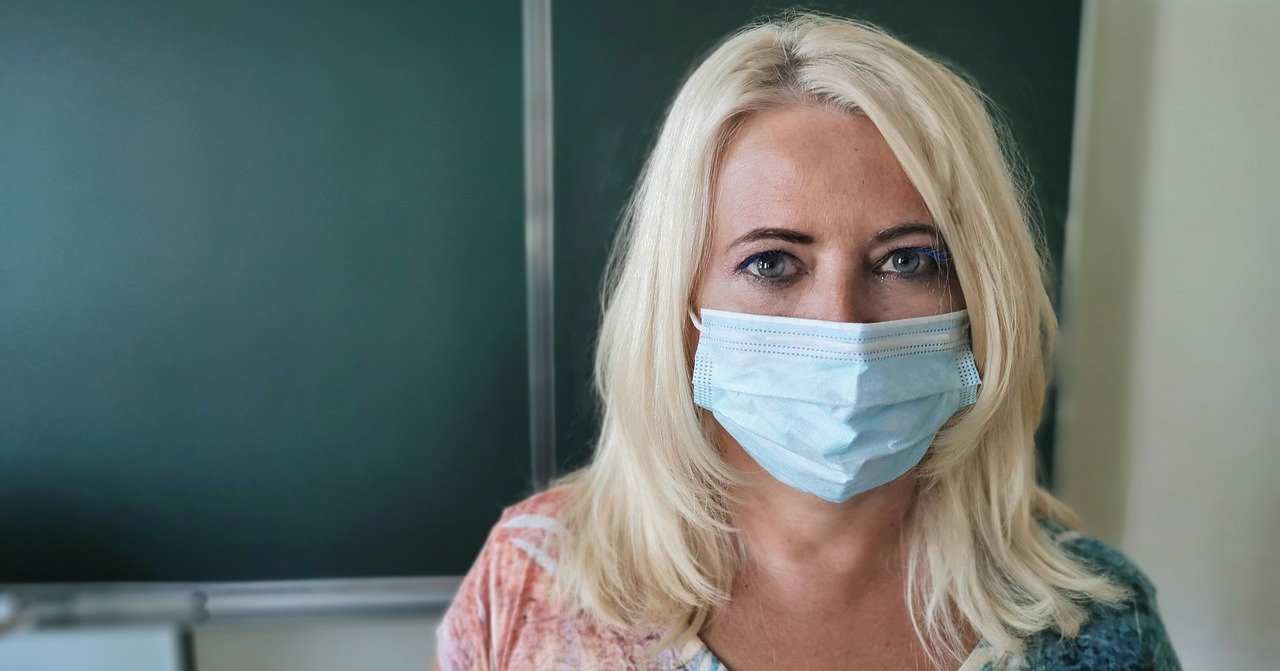 Rusza powtórne testowanie nauczycieli na obecność SARS-CoV-2