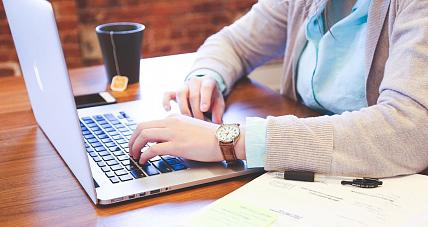 Kto Wierzy W Fake Newsy? Badacze...