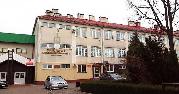 Uwaga: Szkoła Podstawowa nr 5 zamknięta z powodu pandemii