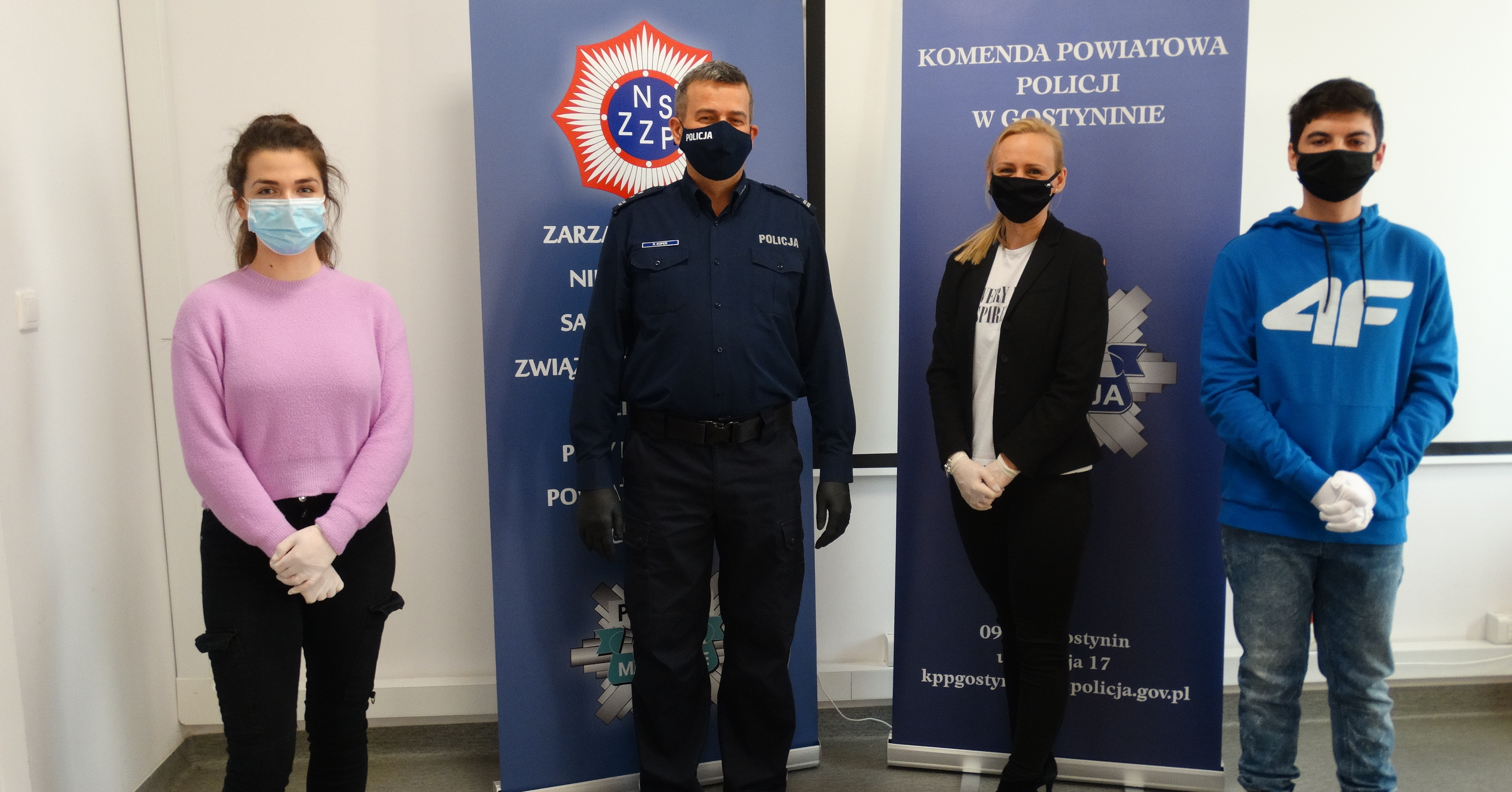 Konkurs policyjny. Uczniowie odebrali nagrody [ZDJĘCIA]