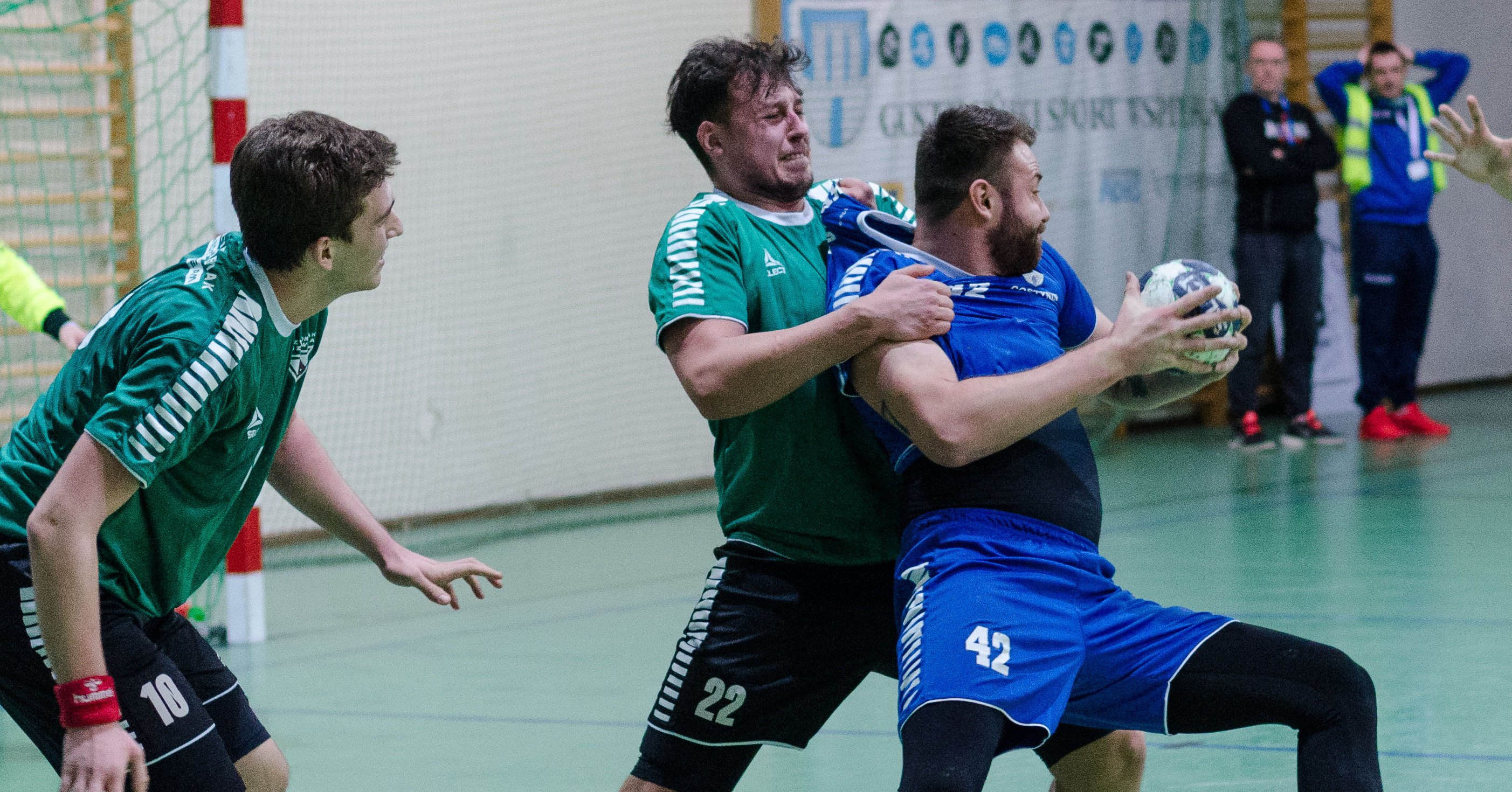 Skrwa Gostynin. Thriller w końcówce meczu z Lesznowolą [ZDJĘCIA]