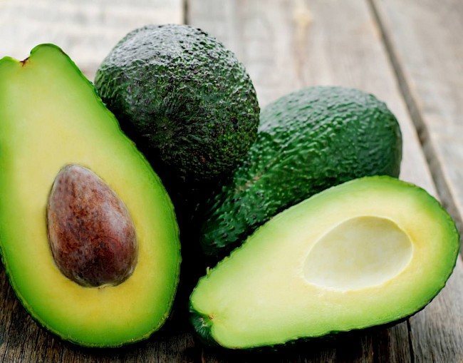 Jaka jest zawartość kalorii w awokado? Sprawdziliśmy