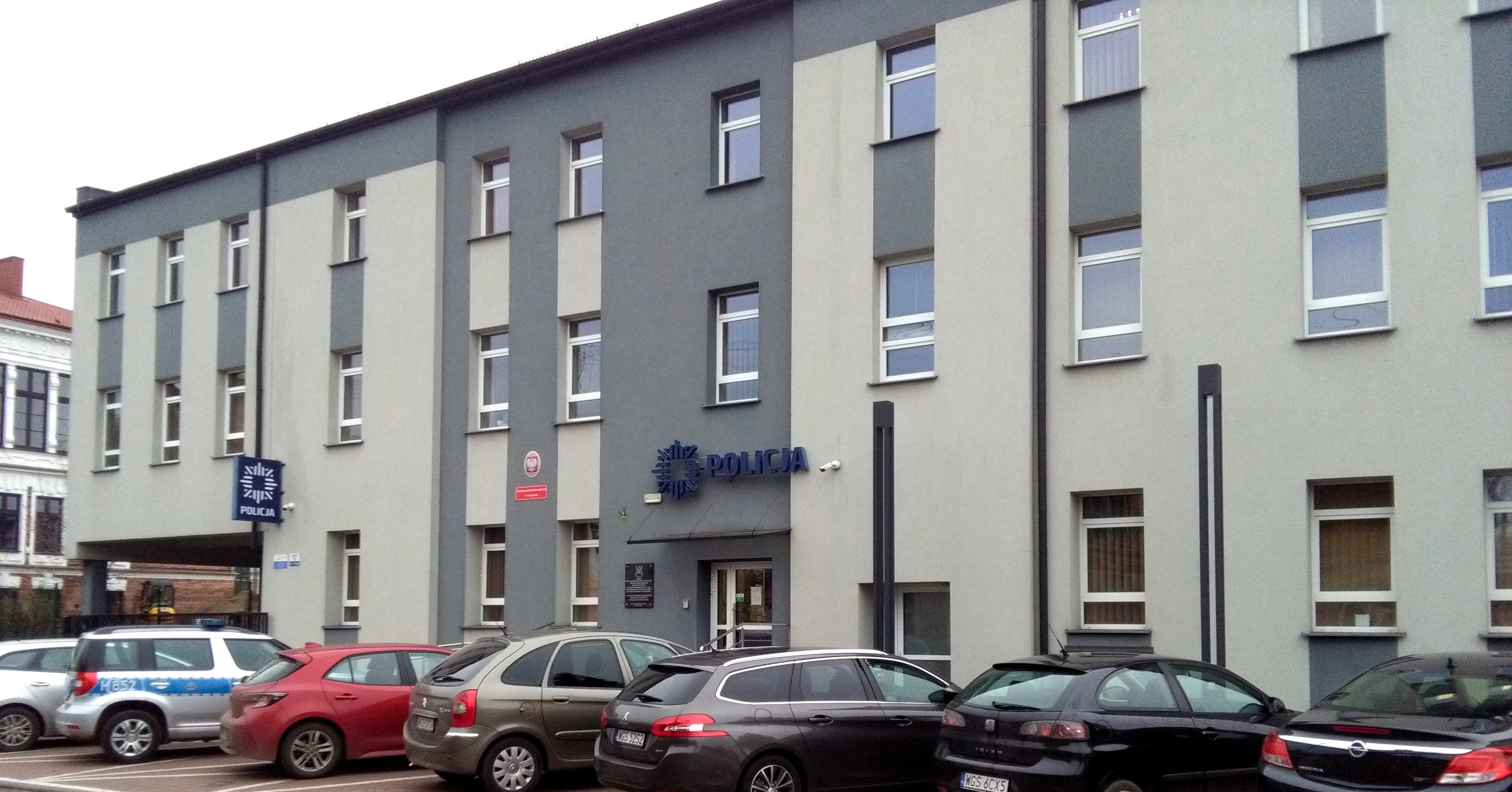 Luzowanie obostrzeń nie oznacza całkowitego ich zniesienia! Policjanci niezmiennie sprawdzają czy obostrzenia są przestrzegane