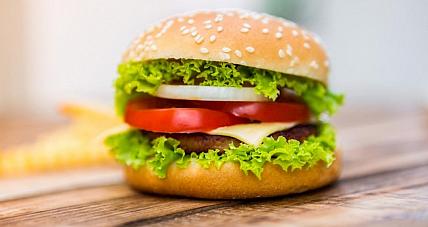 Zawartość Kalorii W Hamburgerze. D...
