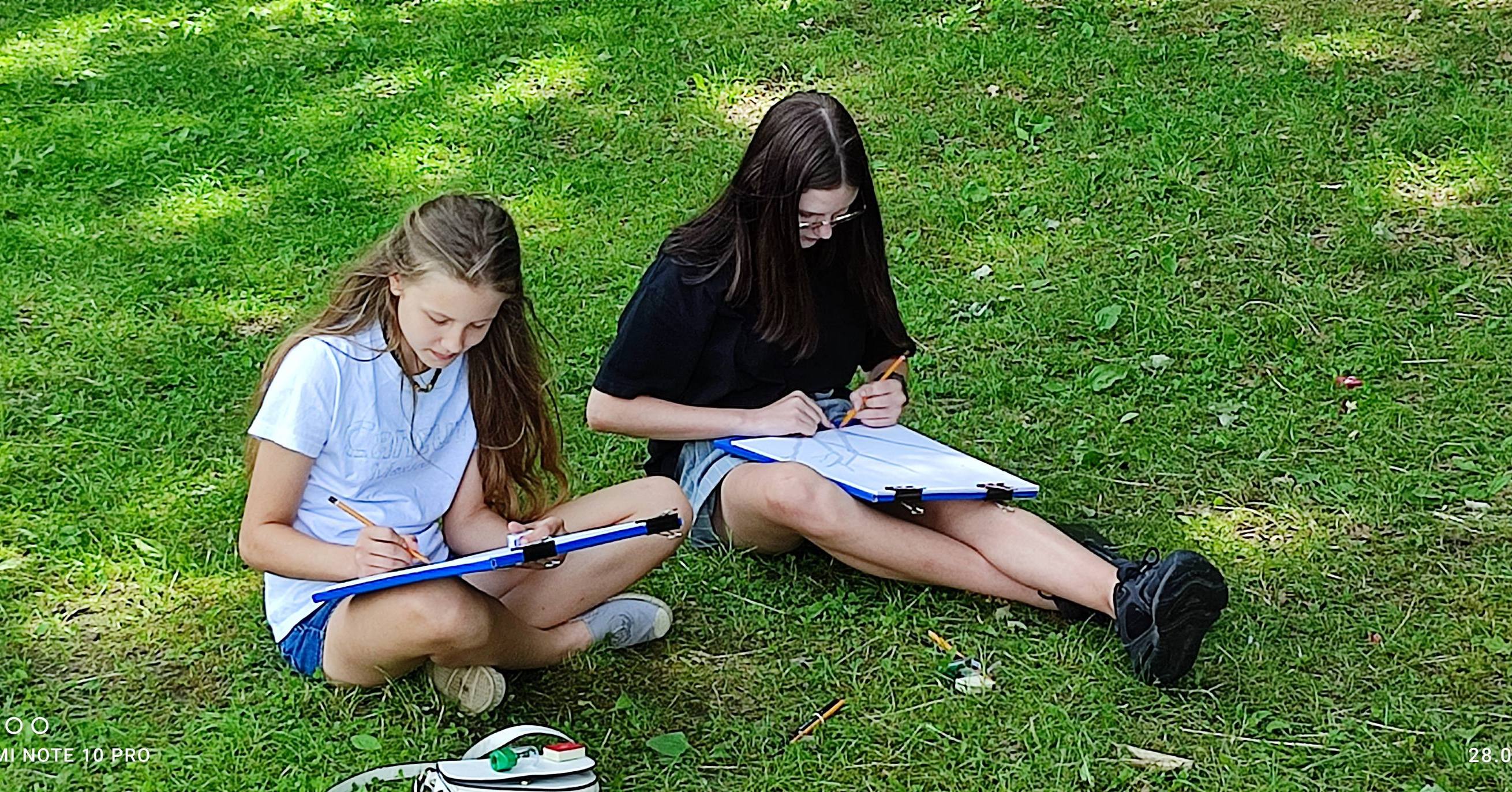 Trwa XXII Ogólnopolski Plener Malarski „U WÓJTA” [ZDJĘCIA]