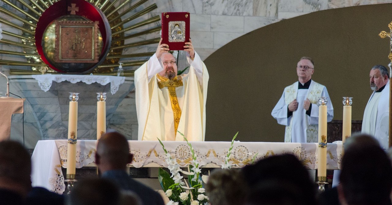 Parafia Świętego Marcina oficjalnie powitała nowego proboszcza [ZDJĘCIA]