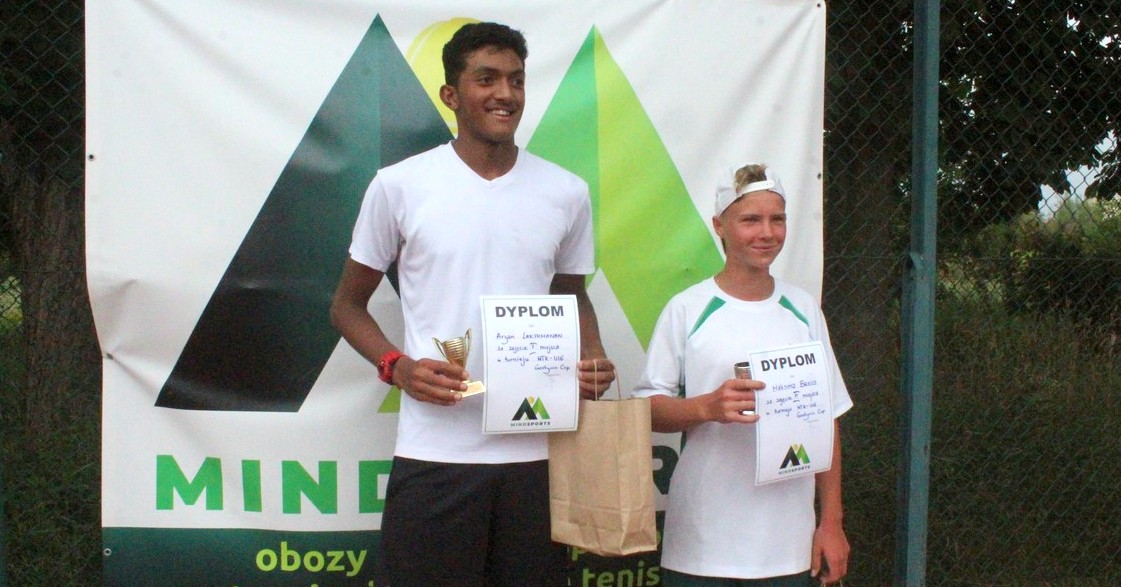 WTK: tenisista z Indii wygrywa w pięknym stylu [ZDJĘCIA]