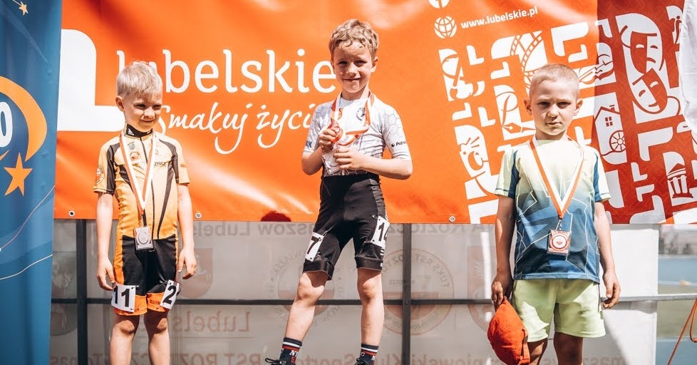 Mateusz Michalski z UKS „ZWOLEŃ-TEAM” zdobył 3 medale podczas torowych Mistrzostw Polski [ZDJĘCIA]