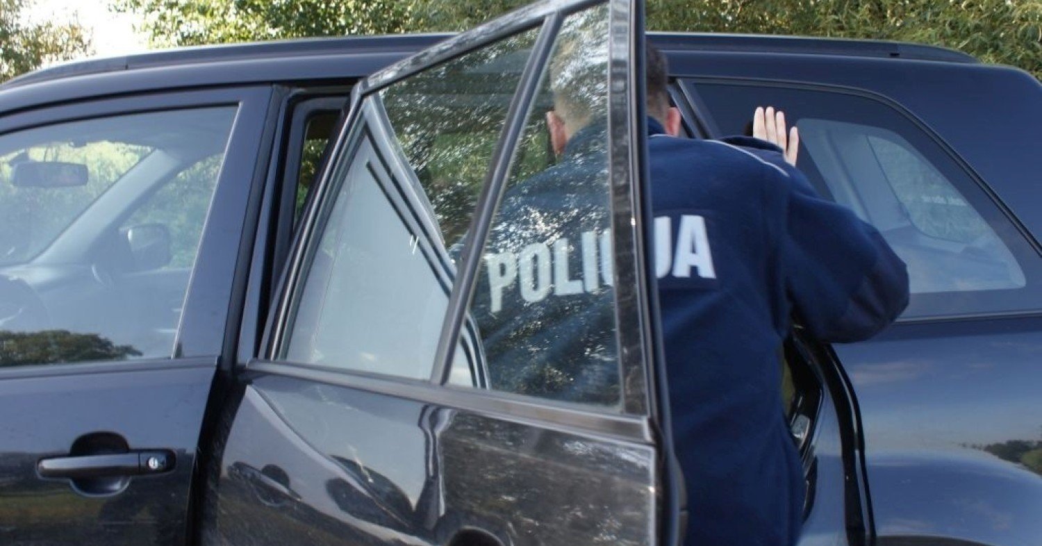 Od dwóch miesięcy dokonywali kradzieży i włamań. 15 i 18-latek usłyszeli już zarzuty