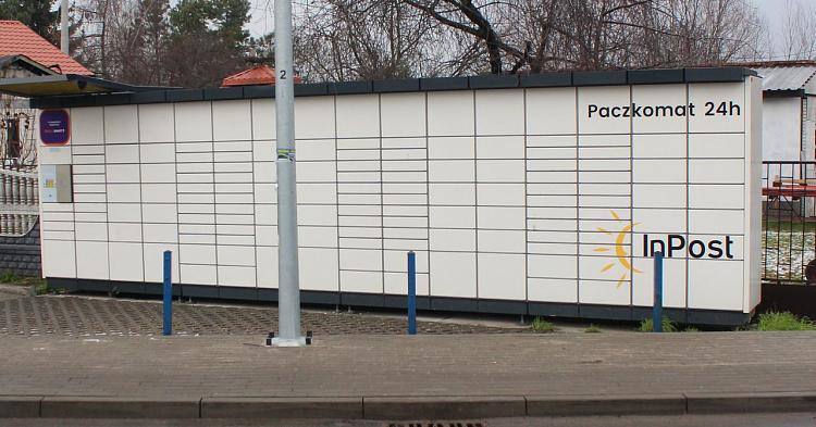 Inpost ułatwi odbiór paczek osobom niskim i niepełnosprawnym