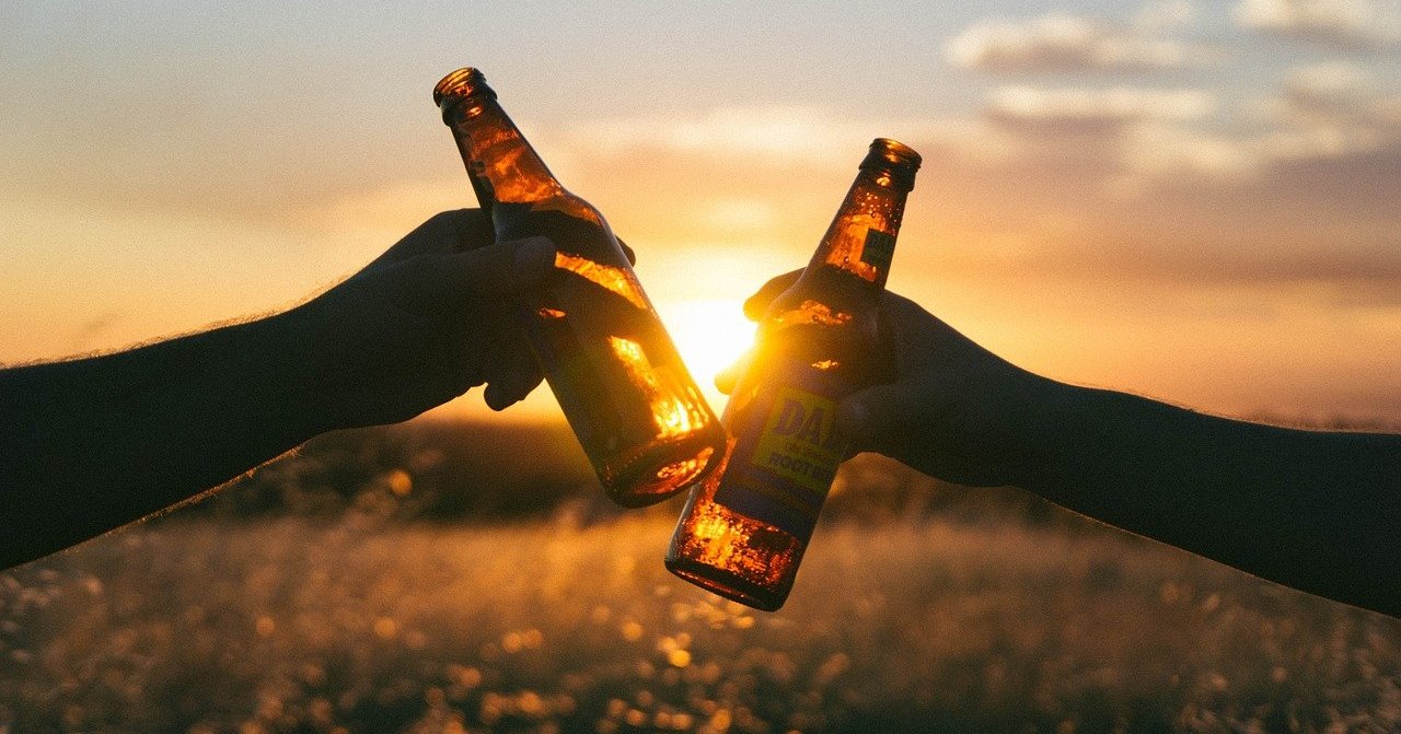 Od stycznia kolejne podwyżki. Zdrożeją papierosy i alkohol