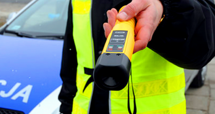 Jeden Uderzył W Słup, Drugi L...