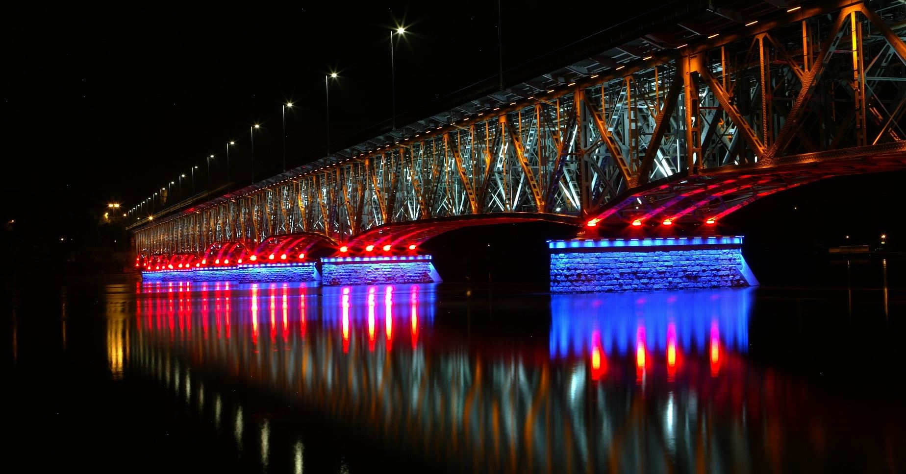 Most w Płocku zostanie zamknięty. We wtorek zamieni się w plan filmowy