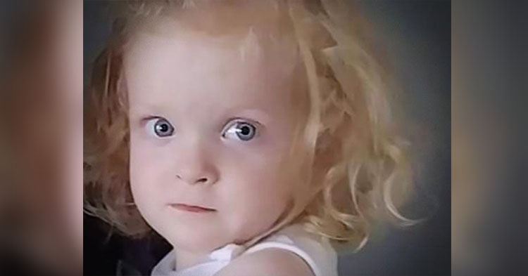 Pomóżmy małej Julci z Gostynina stanąć na nogi