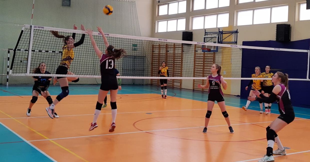 Braki kadrowe zdecydowały o przegranej Liderek Szczawin Kościelny