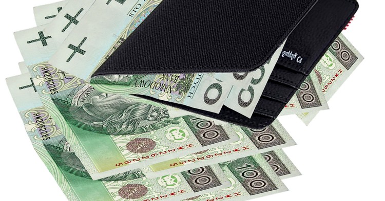 Senior zgubił portfel z pieniędzmi. Pomogli dzielnicowi