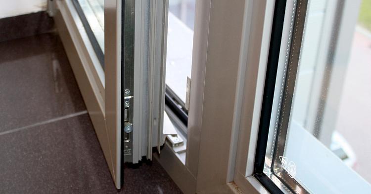 Mazowiecka Policja ostrzega przed kradzieżami i włamaniami