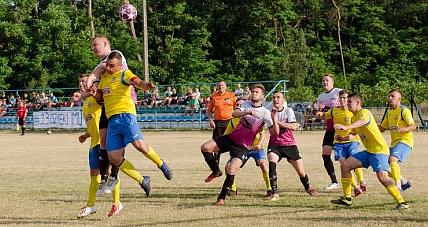 Boisko W Szczawinie Kościelnym ...