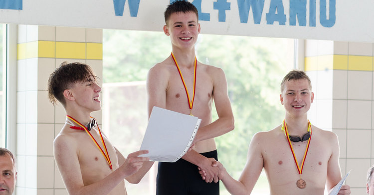 Międzyszkolne zawody pływackie [ZDJĘCIA+WYNIKI]