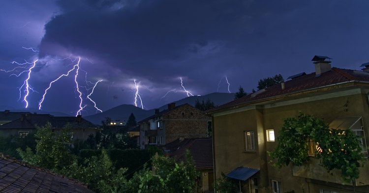 Załamanie pogody. Dzisiaj burze z gradem
