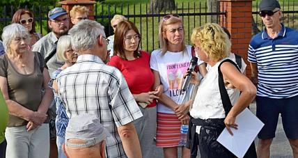 Pierwszy Spacer Szklakiem...