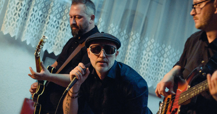 Elektroniczne brzmienia w MCK. Koncert zespołu BIRS &amp; Friends [ZDJĘCIA]