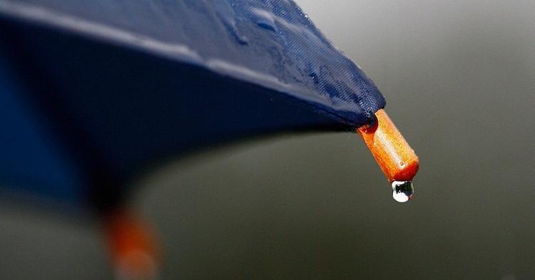 Burze, grad i deszcz. Ostrzeżenie pogodowe dla powiatu gostynińskiego