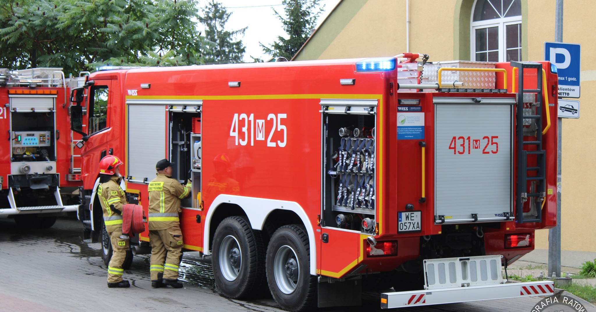 Dym przy Parku Piłsudskiego [ZDJĘCIA]