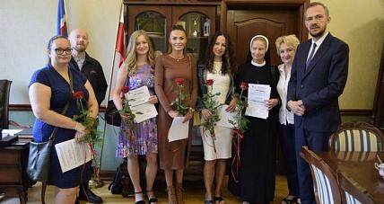 Kolejni Nauczyciele Otrzymali...