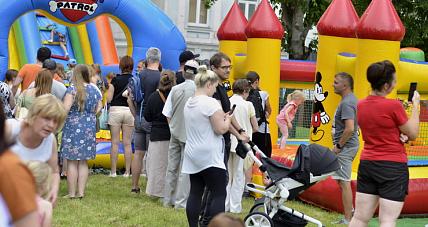 Dmuchańce, Animacje, Bungee, ...