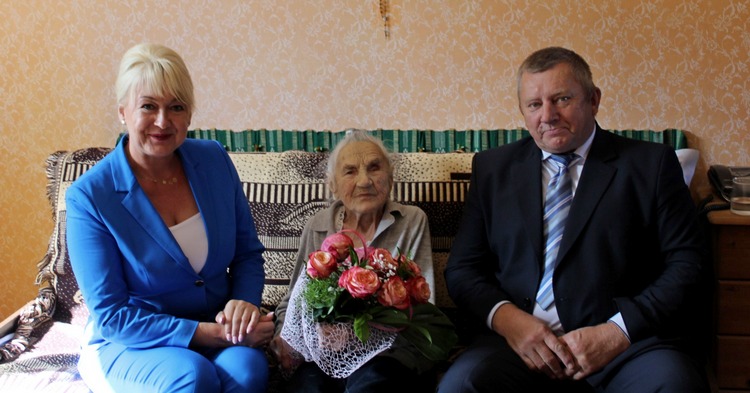 Wyjątkowy jubileusz 100-nych urodzin Pani Marianny Wacławy Ciesielskiej [ZDJĘCIA]