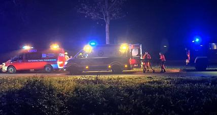 Młoda Kobieta Potrącona W...