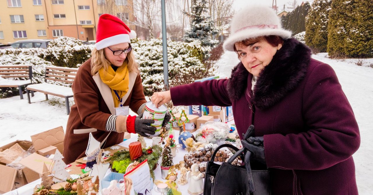 W parafii Miłosierdzia Bożego trwa kiermasz dla Konradka Radeckiego [ZDJĘCIA]