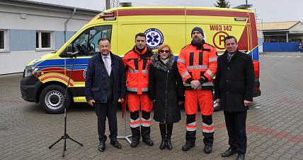 Przekazanie Ambulansu Sanitarnego...