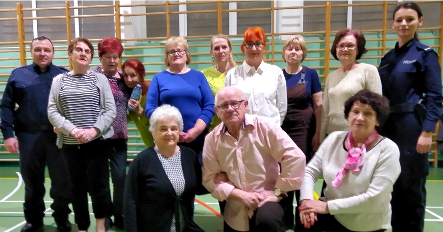 Spotkania z gostynińskimi seniorami w ramach Policyjnej Kampanii Społecznej „ŚWIADOMY-CZUJNY-BEZPIECZNY"