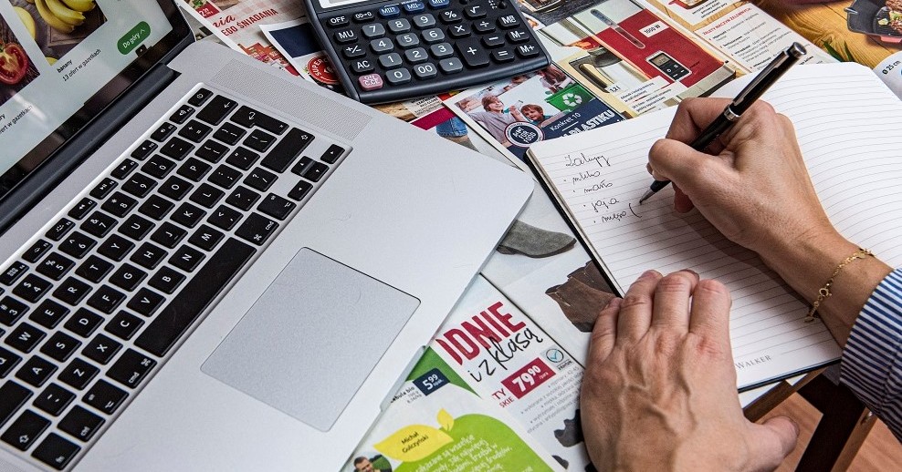 Pochodzenie i jakość coraz mniej istotne. Liczy się głównie cena i szybkość zakupu