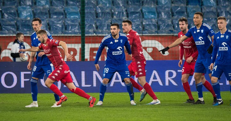 Podział punktów po zaciętym meczu