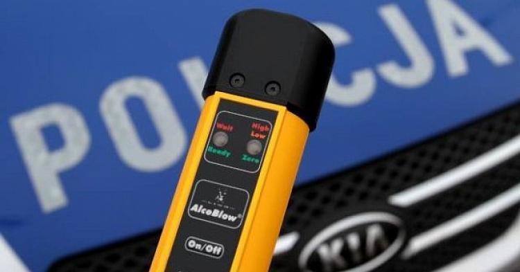 Kierował busem mając 3 promile i 5 zakazów prowadzenia