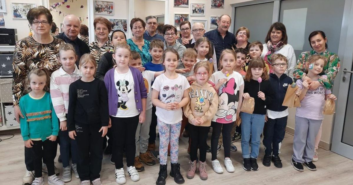 Wielkanocne warsztaty międzypokoleniowe w Parostatku [ZDJĘCIA]