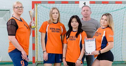 Dziewczęta Zespołu Szkół Wyg...