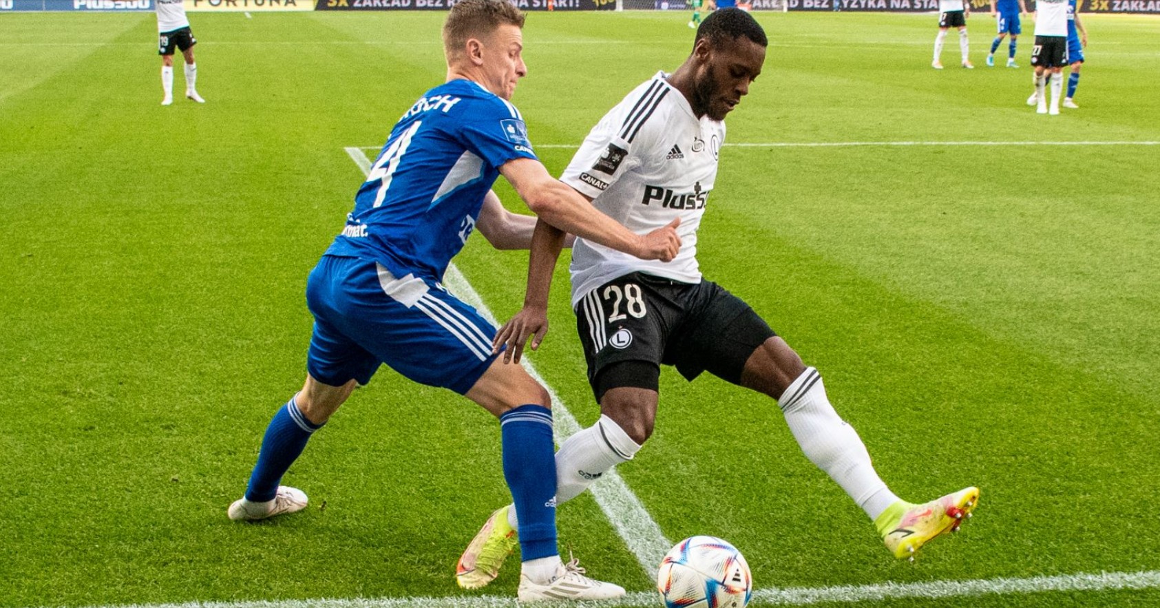 Wyjazdowa przegrana Wisły w derbach mazowsza