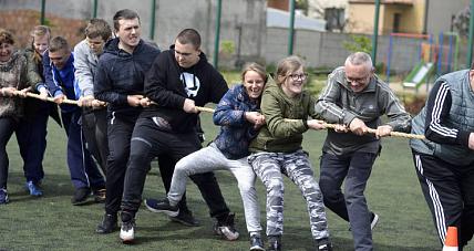 I Powiatowa Spartakiada Dla...