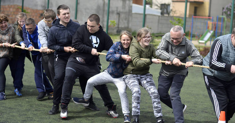 I Powiatowa Spartakiada dla Osób z Niepełnosprawnościami [ZDJĘCIA]