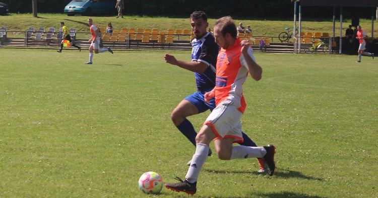 Piłkarska A-Klasa: tylko Szopen z punktami [ZDJĘCIA]