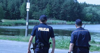 Bezpieczna Kąpiel W Powiecie