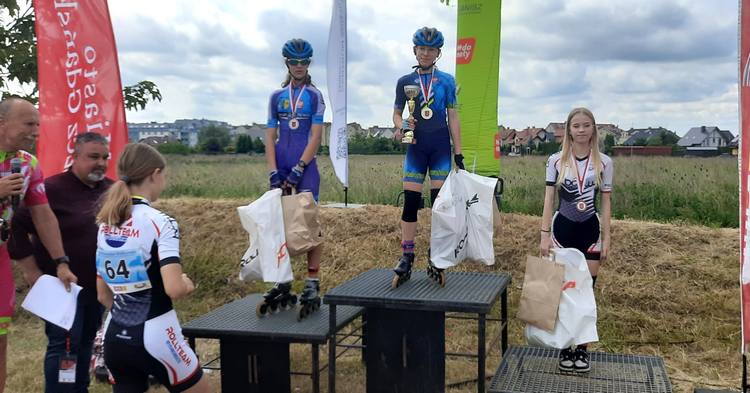 Sobiecka, Sarzała, Sobiecki – łyżworolkarze z „U.K.S. Zwoleń-Team” wywalczyli podium w Pruszczu Gdańskim [ZDJĘCIA]