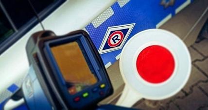 Jechał Ulicą Kowalską 115 Km...